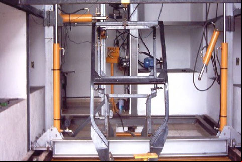 Laboratório de Testes de Estrutura de Proteção Contra Capotagem